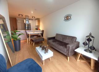 AH/Luxe penthouse con balcón,Wifi+Parking; Usaquén - 4