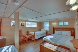 Sleeps 44 Bear Lake Reunions - Paris - 3