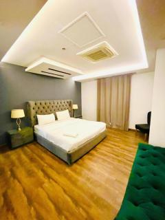 Discover the true definition of luxury in Gold Crest Mall by HBA - 2