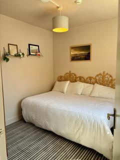 Salty Escape hosted by Pedro - Saltburn-by-the-Sea - 5
