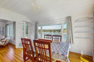 Rosewater Cottage - 4