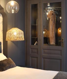 Victorian Blue Studio - Stylish Old Town Stay - Braşov - 5