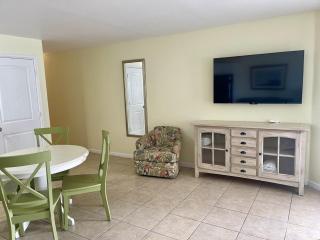 Beachgate Condo Suites and Hotel 513 condo - Port Aransas - 8