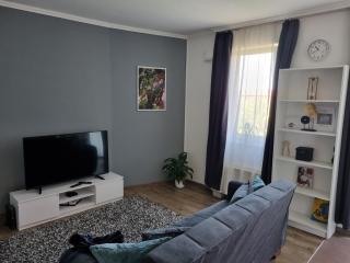 Little Home Apartman - Hajdúszoboszló - 0