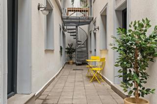 Studio with two bed - Bucarest - 5