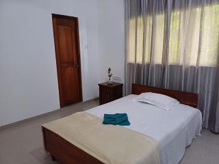 Yelona Rest - Galle - 8