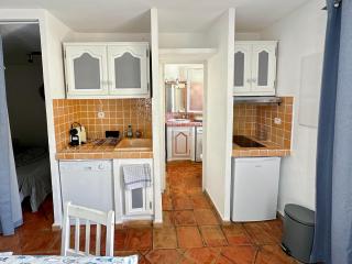 Superbe Emplacement , terrasse et parking! - Saint-Tropez - 4