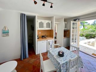 Superbe Emplacement , terrasse et parking! - Saint-Tropez - 6