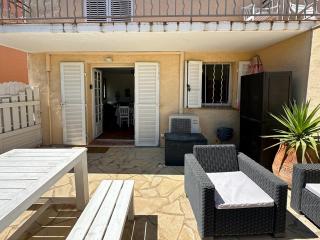 Superbe Emplacement , terrasse et parking! - Saint-Tropez - 8