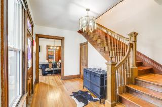 Near Dtwn, Dining and Bars Spacious Cincy Home Base - Cincinnati - 2