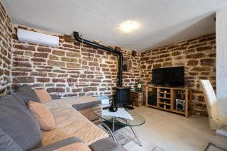 Authentic Mediterranean House with Postcard Sea View - 1