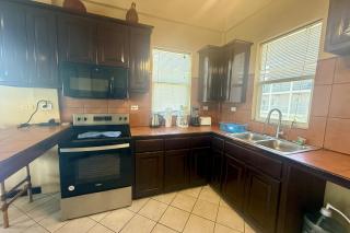 Suite F203 @ Mara Laguna - San Pedro - 1