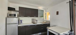 Studio Dolce & Vita C2 vue mer avec piscine - 8