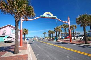 The Train House - New Smyrna Beach - 5