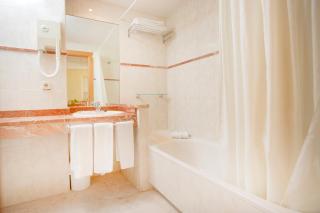 Hotel Tres Anclas - 4