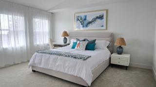 Luxury Zen Stay, Mountain Trails, EV Plug-In Access & City Life - Coquitlam - 9