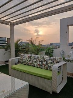 Vaas one thirty two - 1