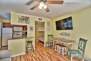 Windsong 207-Ocean Front-Sleep5-Private Balcony - North Myrtle Beach - 1