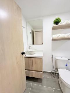 402 apartamento nuevo cerca del poblado - Medellín - 4