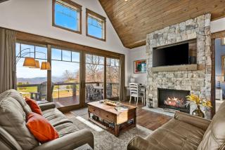 Sommer Hus at Eagles Nest - Banner Elk - 1