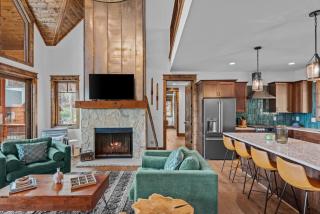 Llama Creek Cabin at Eagles Nest - Banner Elk - 1