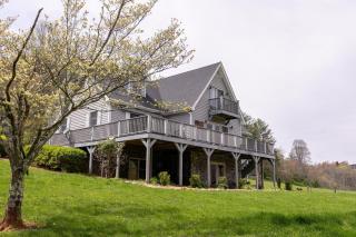 Riverbank Retreat - Jefferson - 9