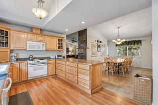 Star of the Mountain Yosemite Home - 4