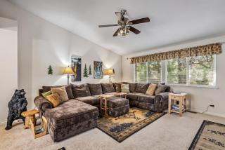 Star of the Mountain Yosemite Home - 2