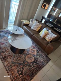 Spacious Studio Downtown Dubai - walk to Dubai Mall - 9