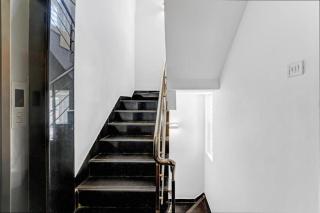 JR Residency - Jāmb - 4