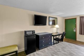 Americas Best Value Inn Martinsburg - 7