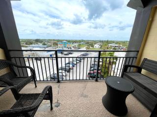 Urban Escape by the Sea - Hawaiian Inn Studio - Daytona Beach - 9