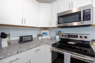 A Wave From It All- Luxe 1BR at Villa Capriani - North Topsail Beach - 2