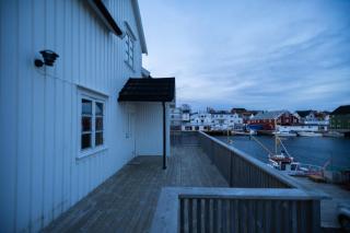 Henningsvær Harbour Haven - 7