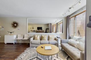 Cozy Coyote Fork Condo - Truckee - 6