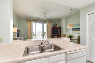 2 Mi to Beach Condo with Balcony in Gulf Shores! - Gulf Shores - 2
