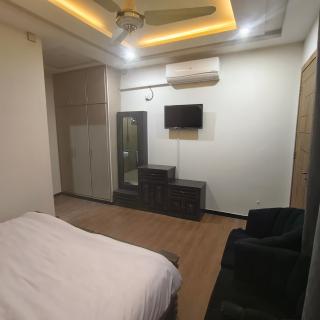 Family Guest House Islamabad - Islamabad - 7