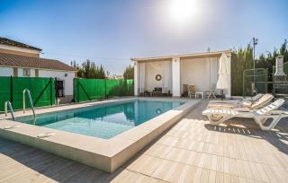 Cozy Home In Puente Genil - Puente-Genil - 1
