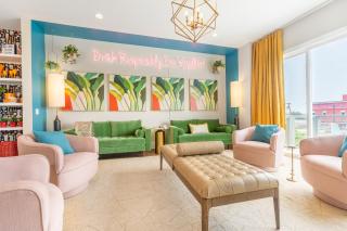 Nashville Ladies Lounge by Stay Local Nashville - 0