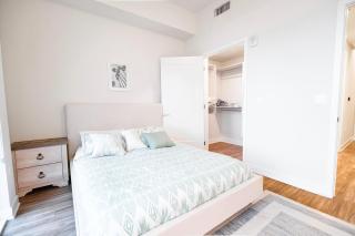 Modern Muse 2 bed Apt in Hollywood CA with FREE PARKING - Los Angeles - 2