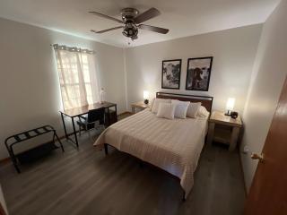 Relax Enjoy Mid-Missouri with Fenced in Back Yard - Boonville - 5