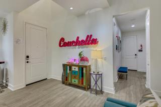 New listing-deals-poker, arcades, pool table, fun - Indio - 0