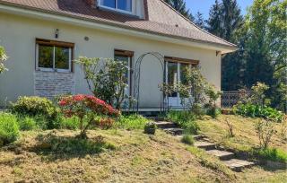 Cozy Home In Saint Saud Lacoussière - Saint-Saud-Lacoussière - 4