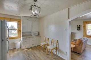 Bear Lake Private Apt. Sleeps 8 w Kitchen - 5