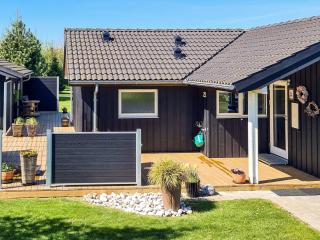 Stylish Beach House - By Traum Ferienwohnungen - 2