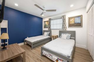 Sheraton Villa 3BR with Pool 10 Mins from Hard Rock Stadium - 7