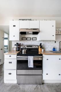 Bright 2BR Oasis Desert Charm and BBQ Nights - Tucson - 4