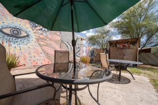 Spring Serenity Chic 1BR Apt Walk to UofA - Tucson - 7