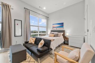 Stylish and Cozy at Revere Beach - Revere - 0