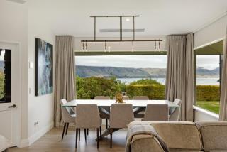 Baywaters Retreat by Sothebys Luxury Rental Homes - Closeburn - 3